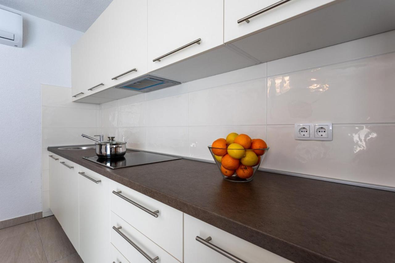 Villa Elm Milohnici Extérieur photo