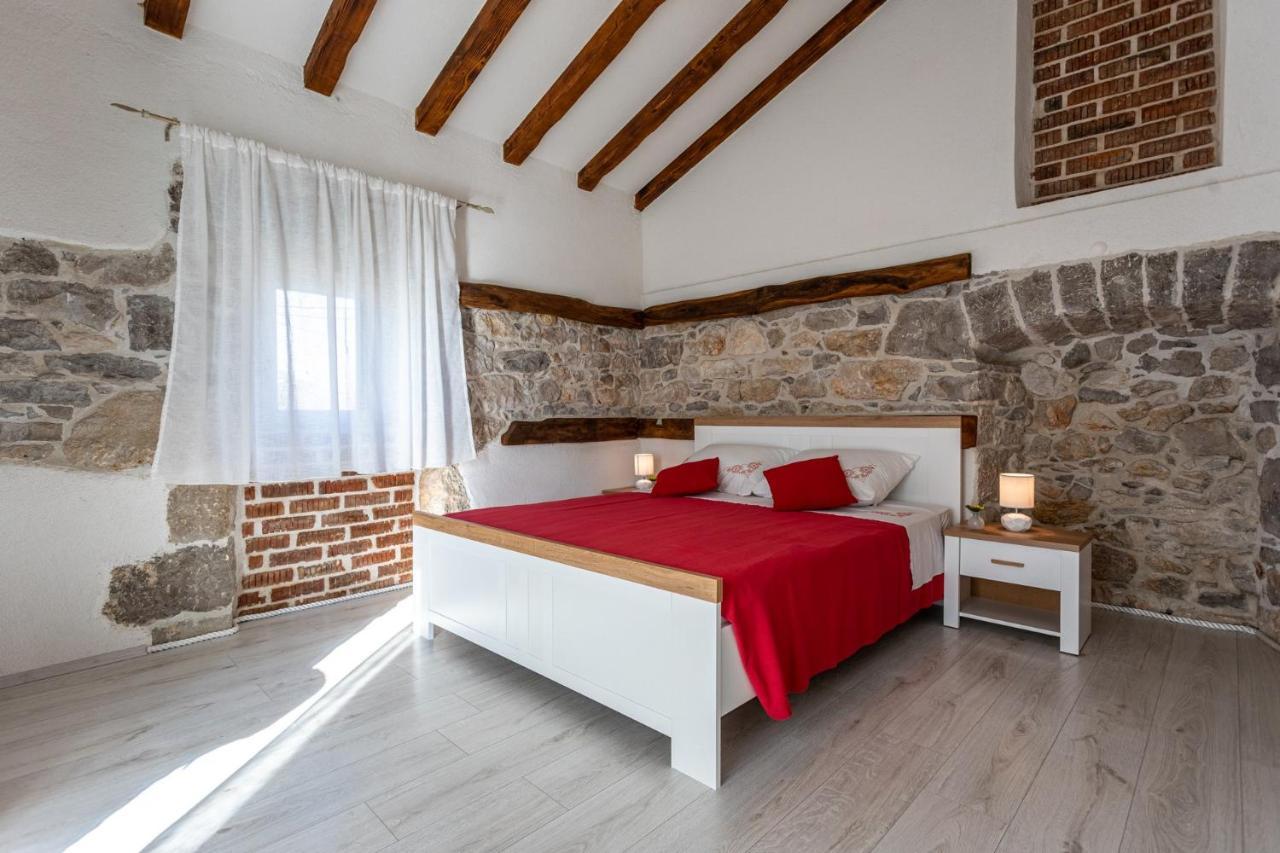 Villa Elm Milohnici Extérieur photo